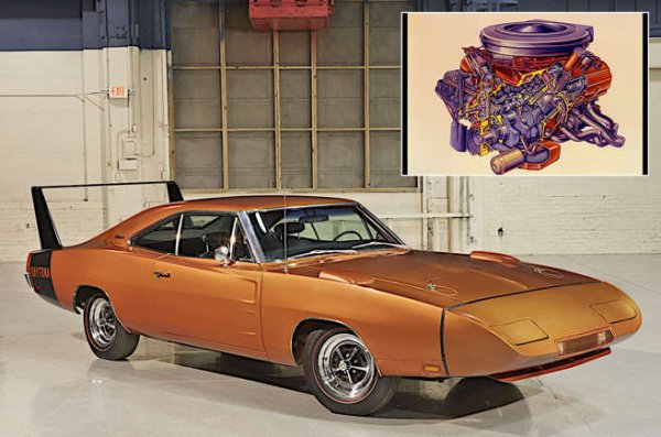 Първоначално предназначен само за състезания, първият Chrysler V8, официално наречен Hemi (и с прякор Elephant), по-късно се предлага в няколко автомобила. Става въпрос за Chrysler, Plymouth и Dodge, включително аеродинамично интересните Dodge Charger Daytona и Plymouth Superbird. Плюс Monteverdi Hai, правен в Швейцария.

Със своите 7,0 литра - той винаги е бил официално оценяван на бруто 425 конски сили, въпреки че през 1971 година Chrysler и Plymouth също публикуват по-реалистична нетна оценка от 350 конски сили.